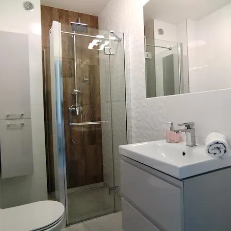 Calimera Apartament- Nowe Osiedle- Parking Apartman